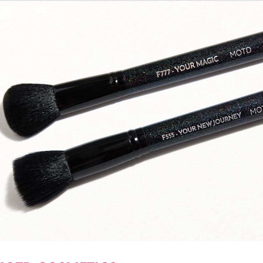 MOTD Cosmetics Face Brush Set